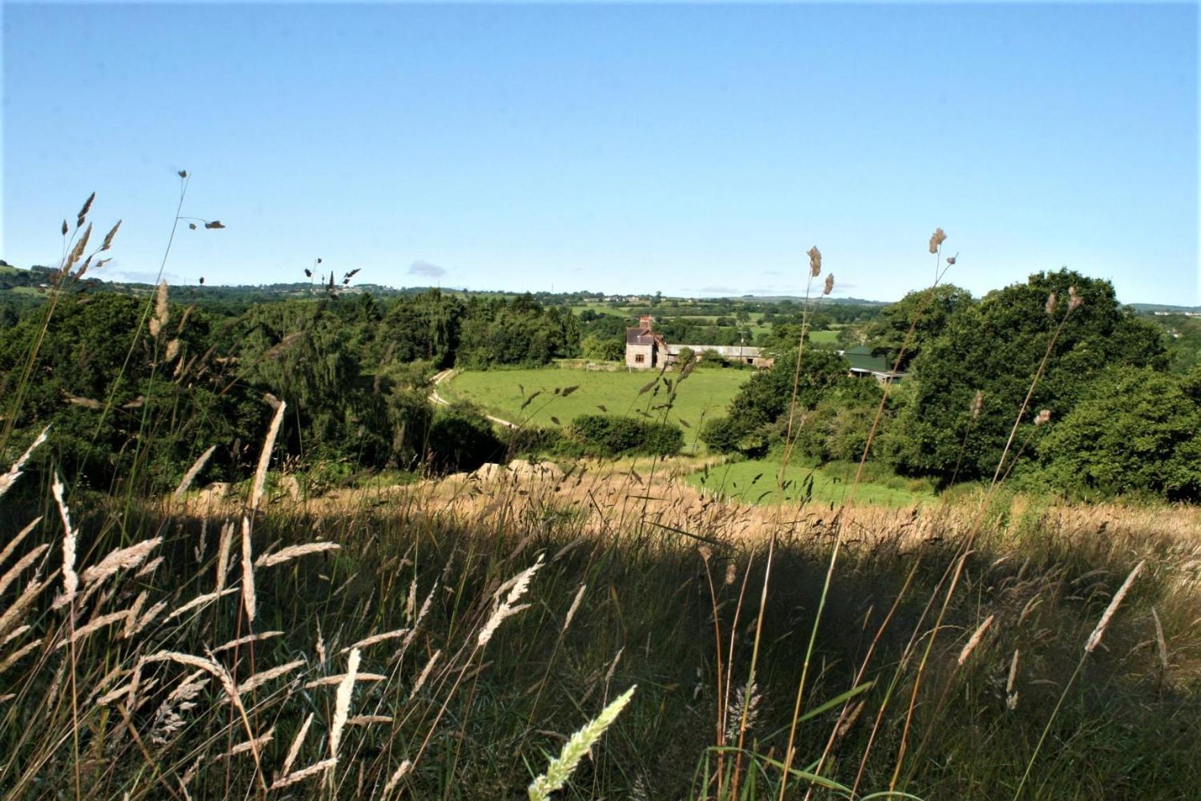 Tranquil Countryside Cottage For Two Wrexham Bagian luar foto