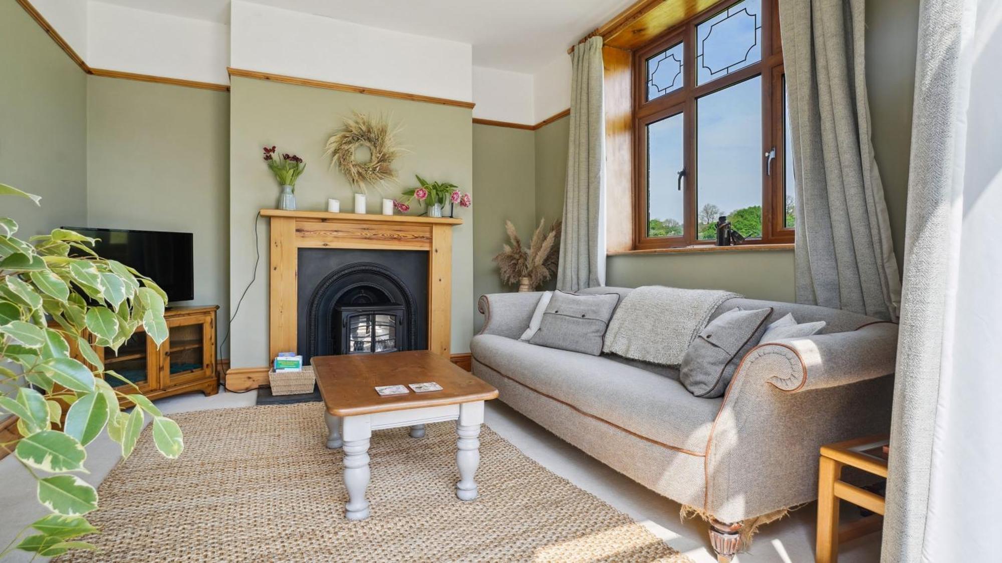 Tranquil Countryside Cottage For Two Wrexham Bagian luar foto