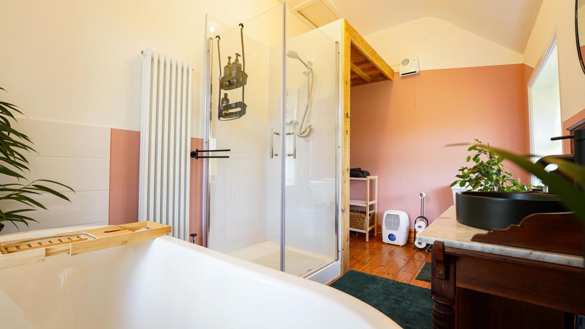 Tranquil Countryside Cottage For Two Wrexham Bagian luar foto